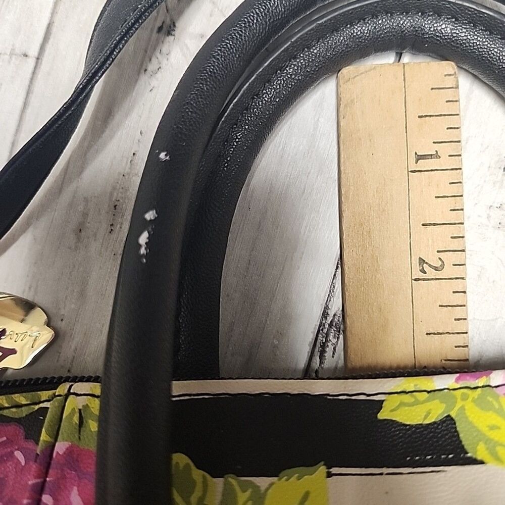 Betsey Johnson Luv Betsey Small Naomi Tote Multicolor Shoulder Bag with Charms - Picture 11 of 14